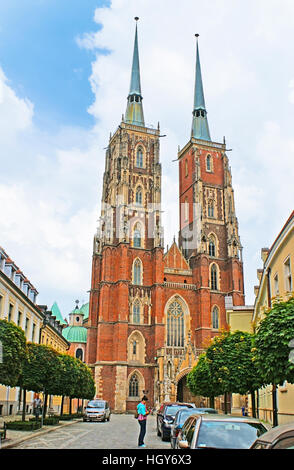 L'étroite rue Katedralna mène à la Cathédrale de Saint Jean Baptiste, situé sur Ostrow Tumski Banque D'Images