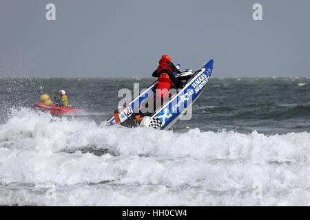 Zapcat RIB offshore racing circuit à Poole Sandbanks UK Banque D'Images