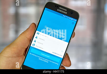 Montréal, Canada - le 23 décembre 2016 Wordpress : application sur l'écran Samsung S7 Banque D'Images
