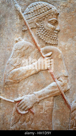 Sumérien antique sculpture sur pierre avec l'écriture cunéiforme l'écriture de scripts Banque D'Images