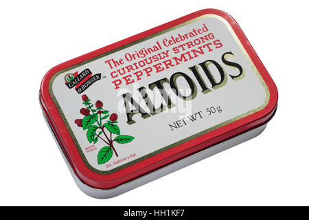 Une boîte d'Altoids peppermints isolé sur fond blanc Banque D'Images