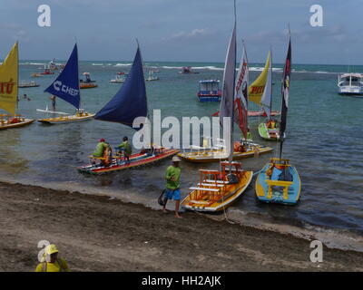 Jangadas sur plage de Porto de Galinhas Banque D'Images