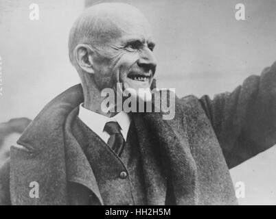 C. Eugene Debs, 5 fois la candidate socialiste à la présidence, laissant la prison fédérale le jour de Noël. Banque D'Images