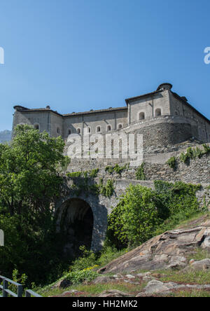 Château médiéval au Val d'aoste, Italie Banque D'Images