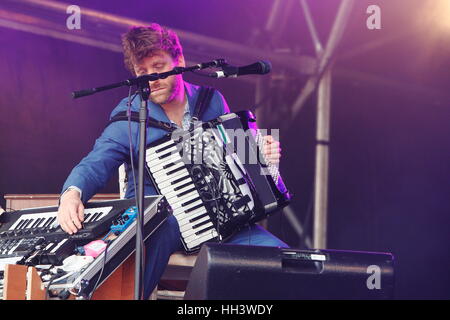 Martin Green de LAU sur scène à Hatfield House Folk par le concert de chêne 2016 Banque D'Images