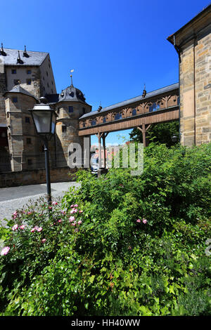 Thurnau avec le château de pont de bois à St.-Laurentius-église, Thurnau, district de Kulmbach, Haute-Franconie, Bavière, Allemagne Banque D'Images