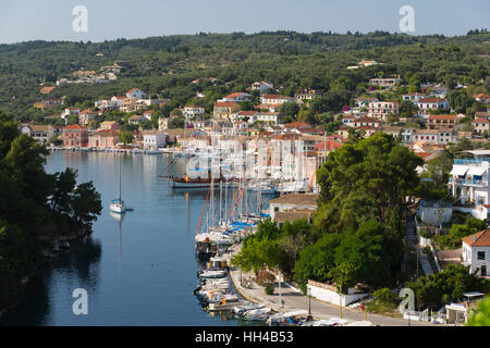 Port de Gaios ville, Paxos, îles Ioniennes, îles grecques, Grèce, Europe Banque D'Images