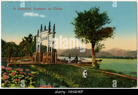 Arcade chinoise traditionnelle, au bord du lac à Hangzhou, en Chine Banque D'Images