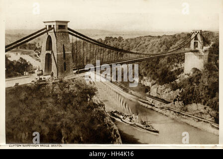 Bristol - Le pont suspendu de Clifton (conçu par Isambard Kingdom Brunel) sur la rivière Avon Gorge - un paddlesteamer passe sous. Banque D'Images