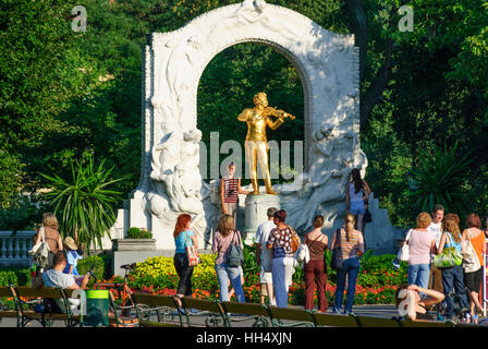 Wien, Vienne : Stadtpark ; monument de Johann Strauss (fils), 01. Vieille Ville, Wien, Autriche Banque D'Images