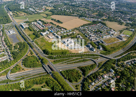 Dortmund, Stadtkrone-Ost ville autoroute autoroute A40 B1 et B236, Dortmund, Ruhr, Rhénanie du Nord-Westphalie, Allemagne, Banque D'Images