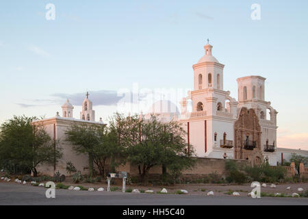 Mission San Xavier del Bac, "Colombe blanche du désert' Banque D'Images