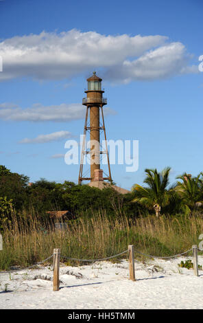 Phare de Sanibel Island historique sur la côte du golfe de Floride Banque D'Images