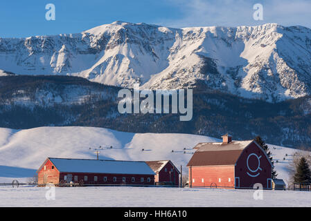 Brennan Grange en Oregon's Wallowa Valley. Banque D'Images