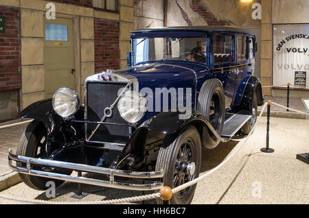 Un vieux beau et belle vieille voiture de Volvo Banque D'Images