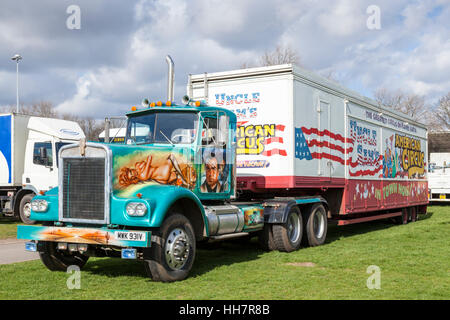 Camion de l'Oncle Sam's American Circus. Nottingham, Angleterre, RU Banque D'Images