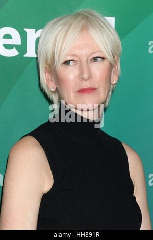 Pasadena, CA. 17 Jan, 2017. Joanna Coles au hall des arrivées pour le TCA Winter Press Tour : NBC Universal, The Langham Huntington, Pasadena, CA, le 17 janvier 2017. Credit : Priscilla Grant/Everett Collection/Alamy Live News Banque D'Images