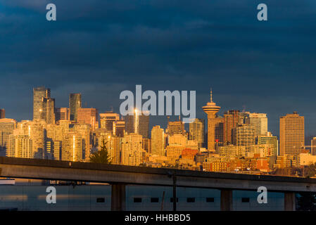 Sur les toits de la ville, Vancouver, Colombie-Britannique, Canada. Banque D'Images