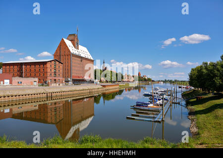 Bâtiment de stockage et de port, Stendal, Saxe-Anhalt, Allemagne Banque D'Images