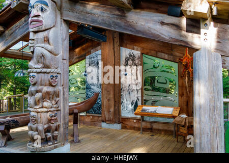 Capilano Suspension Bridge Park First Nation Education Centre, Vancouver, Colombie-Britannique, Canada. Nation Squamish. Banque D'Images