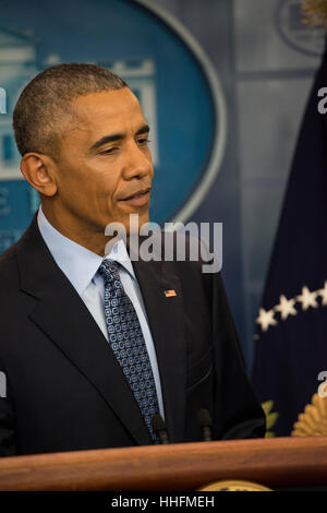 Washington, DC, USA. 18 janvier, 2017. Le président Barack Obama tient sa dernière conférence de presse officielle en tant que président. Parmi les choses qu'il a été sa décision de commuer Chelsea Manning, l' armée transgenres reconnu coupable de transmission des informations classifiées à Wikileaks. Credit : Patsy Lynch/media/Alamy Punch Live News Banque D'Images