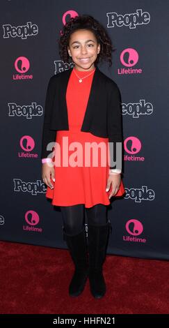 New York, USA. 18 janvier, 2017. Capeless grâce aux arrivées de Beaches Premiere Vie, Empire AMC 25, New York. Credit : RCF/Everett Collection/Alamy Live News Banque D'Images