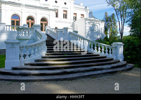 Villa, façade, rétro, porche, escalier, demeure seigneuriale, l'étape, niveau, design, bleu, maison, Banque D'Images