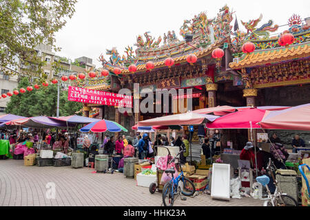 Taipei, DEC 28 : marché traditionnel près de Temple WunChang le Déc 28, 2016 à Taipei, Taïwan Banque D'Images