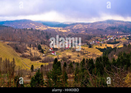 Lokve valley à Gorski Kotar vue, région de montagne de Croatie Banque D'Images