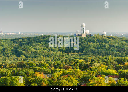 Berlin : l'ex-American-bâtiments sur le radar, Teufelsberg , Berlin, Allemagne Banque D'Images