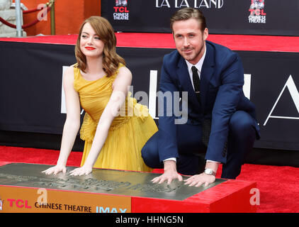 8 décembre 2016 - Hollywood Ryan Gosling et Emma Stone Banque D'Images