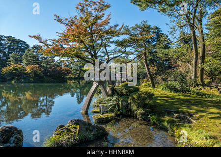 Le Jardin Kenrokuen en automne, Ishikawa, Japon Banque D'Images