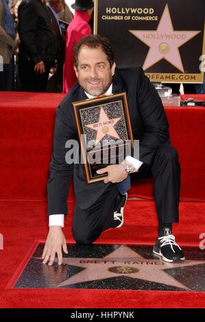 Los Angeles, USA. 19 Jan, 2017. Brett Ratner à la cérémonie d'intronisation de son étoile sur le Hollywood Walk of Fame à Los Angeles. Crédit : Michael Germana/Everett Collection/Alamy Live News Banque D'Images