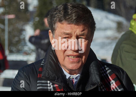 Arosa, Suisse, le 20 janvier 2017. Otto Rehhagel à la 7ème Coupe du Monde de Football Neige Inofficiel à Arosa. © Rolf Simeon/bildgebend.ch/Alamy Live News Banque D'Images