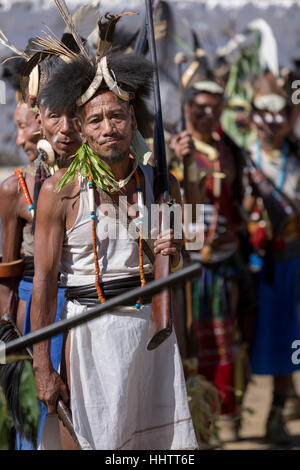 Village de Laho assistant à Chalo Loku, Festival, Khonsa Tirap District, de l'Arunachal Pradesh, Inde. Banque D'Images