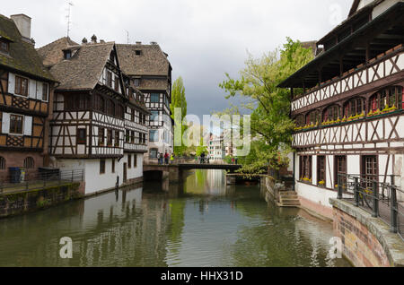 L'encadrement, Strasbourg, maison, édifice, arbre, bridge, du tourisme, de l'eau, Banque D'Images