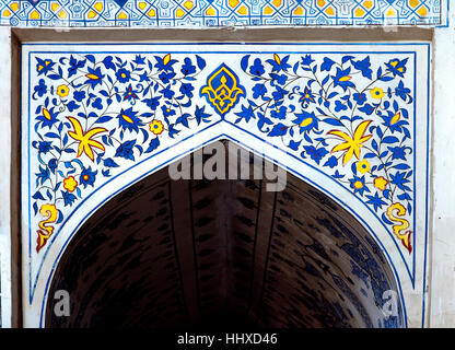 La peinture murale de la mosquée Kok Gumbaz, Ouzbékistan Banque D'Images