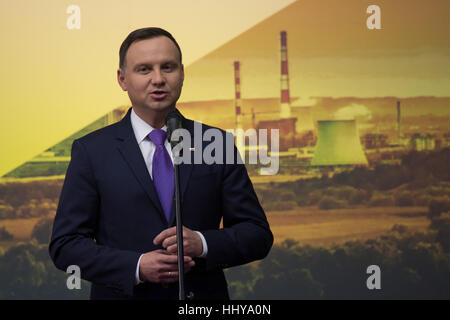 GLOGOW, POLOGNE - Le 20 janvier 2017 : le président polonais Andrzej Duda lors de l'ouverture officielle de la nouvelle ligne de production en fonderie de cuivre à Glogow Banque D'Images