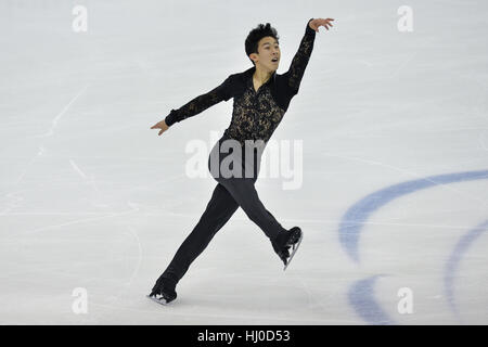 Kansas City, USA. 20 Jan, 2017. NATHAN CHEN en action au cours de la le programme court tenu au Sprint Center, Kansas City, Missouri. Credit : Amy Sanderson/ZUMA/Alamy Fil Live News Banque D'Images