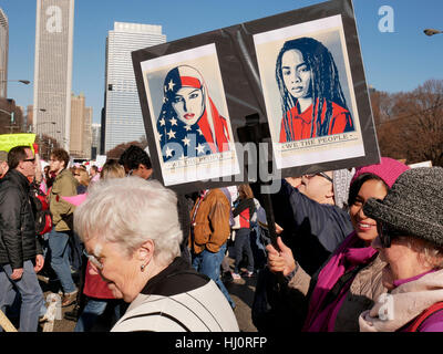 Chicago, Illinois, USA. 21 Jan, 2017. Des milliers de femmes et d'hommes ont convergé vers le centre-ville de Chicago aujourd'hui en protestation de l'atout de Donald devient le 45e président des États-Unis. Credit : Todd Bannor/Alamy Live News Banque D'Images