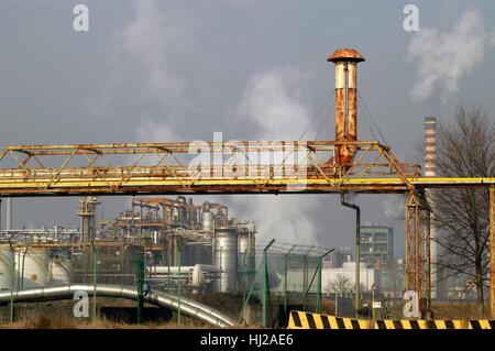 Zone industrielle de Mantoue (Lombardie, Italie), chimique et pétrochimique Banque D'Images