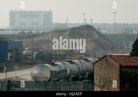 Zone industrielle de Mantoue (Lombardie, Italie), chimique et pétrochimique Banque D'Images