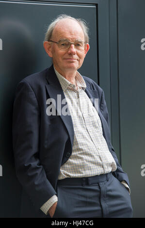 Chris Mullin, auteur, journaliste, politicien, écrivain et ancien député Banque D'Images