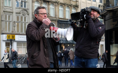 Dans Hugh Fearnley-Whittingstall Newcastle 21 janvier 2017 Lancement de la campagne 'Can' Newcastle Banque D'Images