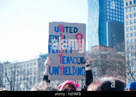 Chicago, Illinois, USA. 21 janvier, 2017. Signes de Chicago, Illinois USA Women's Mars et Rallye. Le 21 janvier 2017 Credit : Gregory Slocum/Alamy Live News Banque D'Images