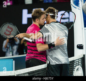 Melbourne, Australie. 26 Janvier 2017 : Roger Federer de la Suisse fait sa 6ème finale à l'Open d'Australie 2017 à Melbourne Park, Melbourne, Australie, contre l'ami suisse Stan Wawrinka. Crédit : Frank Molter/Alamy Live News Banque D'Images