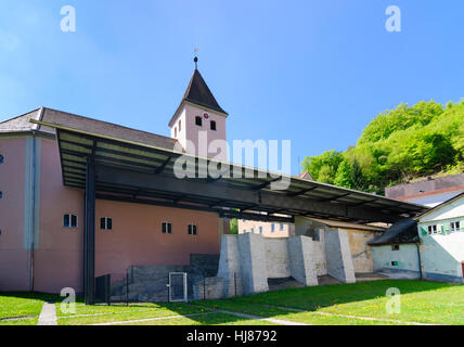 Solnhofen : ruines de la basilique de Sola en face de l'église paroissiale de Veit, Mittelfranken, Middle Franconia, Bayern, Bavière, Allemagne Banque D'Images