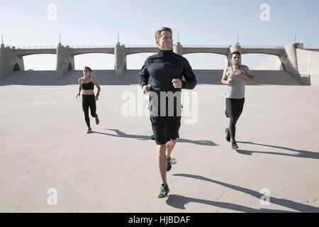 Les athlètes le jogging, Van Nuys, Californie, USA Banque D'Images