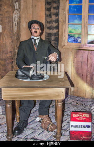 Foz do Iguazu, Brésil - Juillet 10, 2016 : Charlie Chaplin cire figure au musée de cire à Foz do Iguaçu, Brésil Banque D'Images