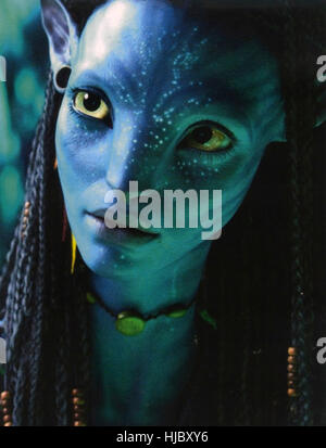 AVATAR 2009 Twentieth Century Fox Film avec Zoe Saldana comme Neytiri Banque D'Images